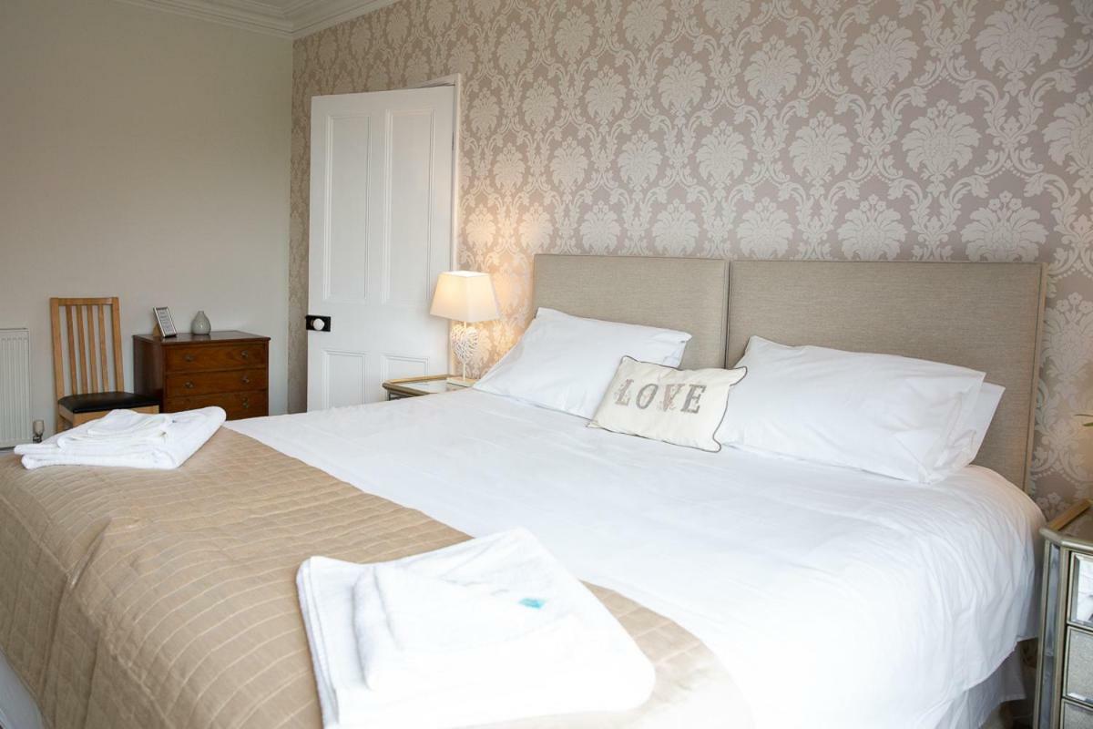 Bed and Breakfast Knightor Manor Penwithick Екстер'єр фото